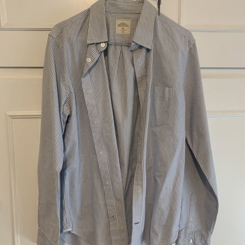 Gap men's striped shirt size M like new, 100% cotton