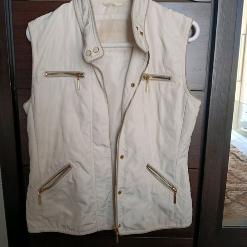 White women's sleeveless vest Zara like new, size M