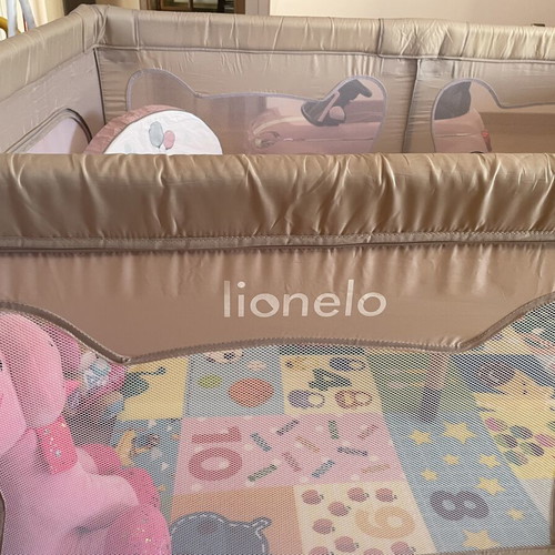 Lionelo Willow XL playpen with large play area