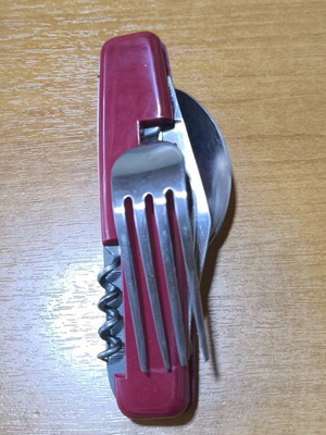 VA multitool like new with spoon and fork