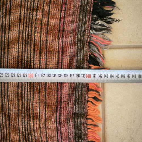 Traditional Handmade Rug 65cm x 1.40m like new