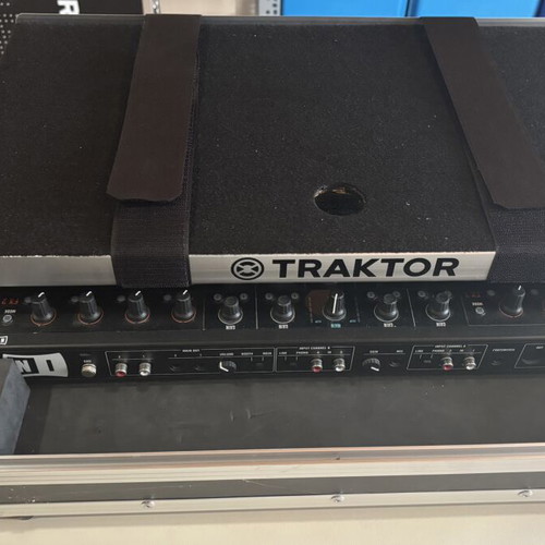 Traktor Kontrol S4 MK2 controller with flightcase used