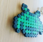 Atari Space Invaders keychain new handmade with pyssla