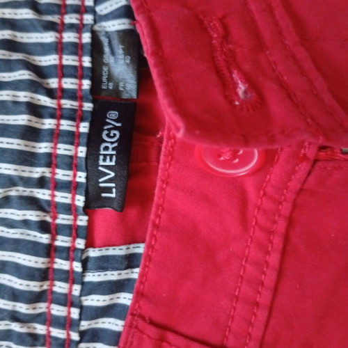 Livergy red bermuda shorts like new, size M, 4 functional pockets