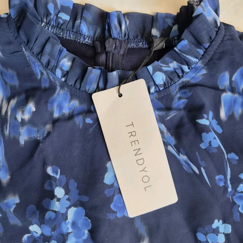 Trendyol dress new in blue shades, size XS