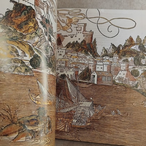 O Ellinas kai i Thalassa book, very good condition