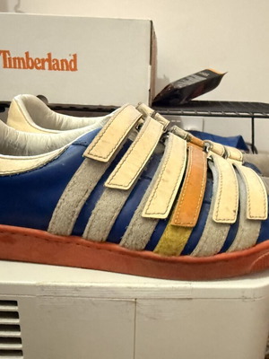 Dsquared2 Canadian Maple Leaf Velcro Sneakers used EU 43