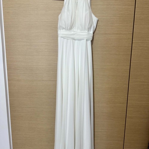 Long white dress, can be used as wedding dress