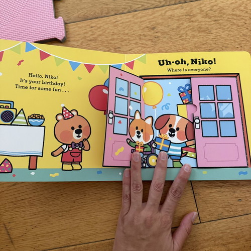 Interactive English Children's Books bundle of 6, like new