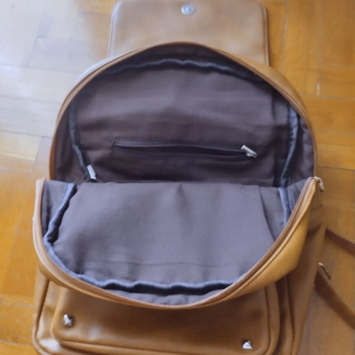 Travel bag like new, shoulder and handle use