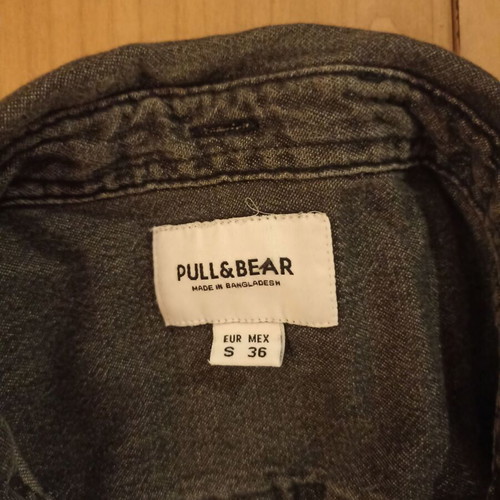 Pull n Bear shirt like new, size S