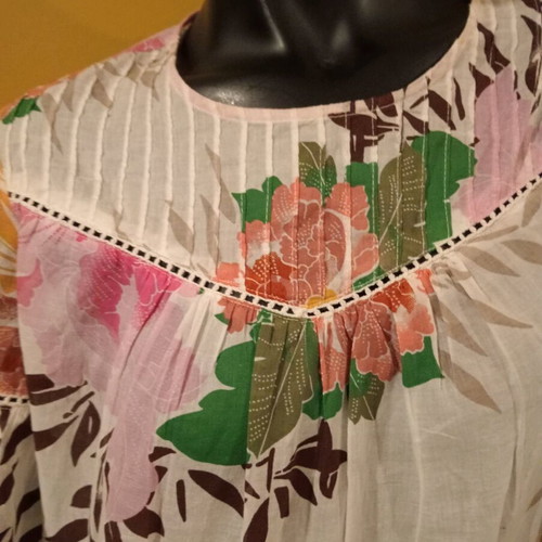Reserved floral tunic blouse oversized, new, 100% cotton