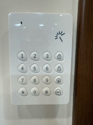 Chuango Access Control για πρόσβαση με κάρτα και κωδικό KP-700 μεταχειρισμένο