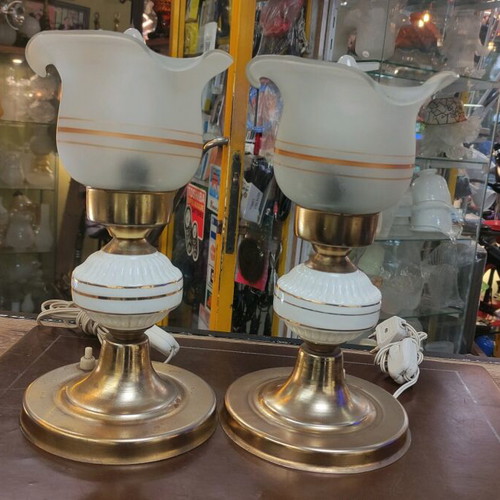 Set of two table lamps used, height 28cm