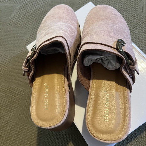 Ideal Shoes women's clogs new, pink nude synthetic suede