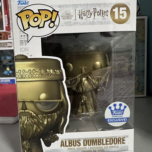 Harry Potter Dumbledore Gold Funko Pop figure like new, broken glasses part