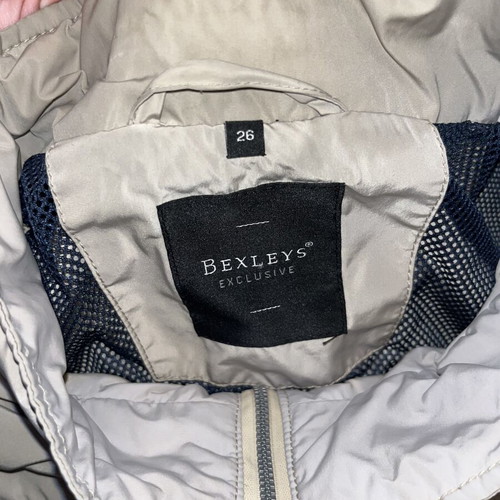 Bexleys L/40 Bomber Jacket like new, beige