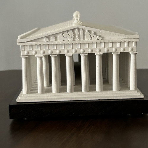Parthenon model like new with detailed artistic plaster and wooden base