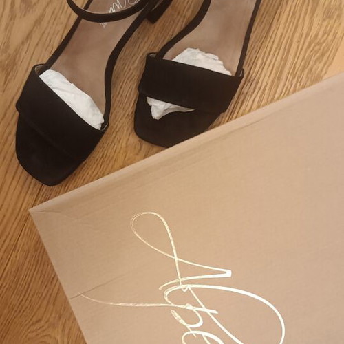 Alpe black suede sandals size 38 like new with 5cm block heel