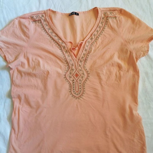 Saix women's embroidered blouse like new, size L/XL, 100% cotton