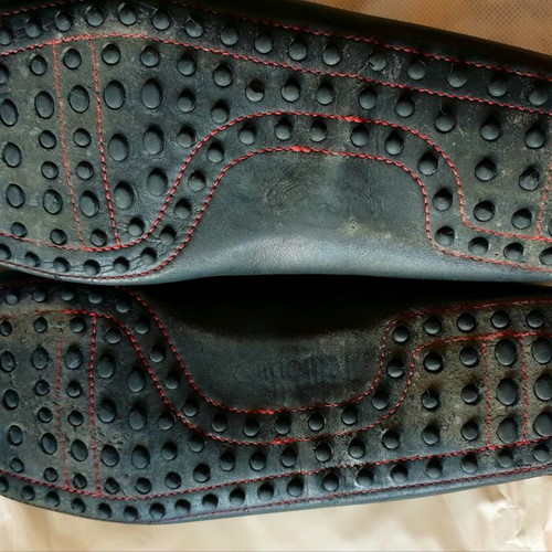 TOD'S FERRARI LOAFERS like new