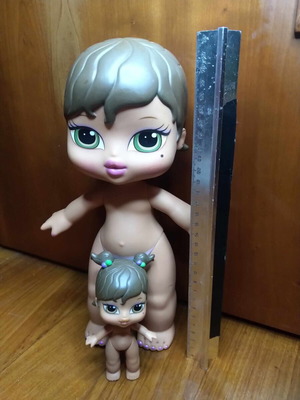 Bratz Babyz doll set of 2 large and small used