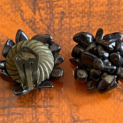Large earrings with hematite vintage clip like new