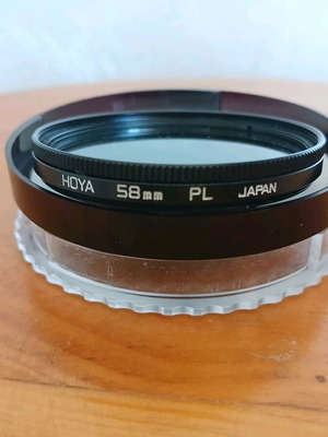 Hoya 58 mm camera filter like new