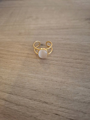 Ring with stone, stainless steel, new, gold color, adjustable