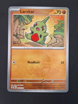 Κάρτα Larvitar Prismatic Evolutions καινούργια