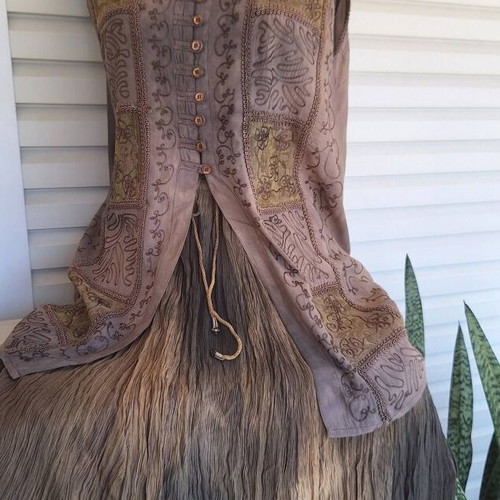 Boho Chic Shakti Set 2 Pieces like new, embroidered top and skirt