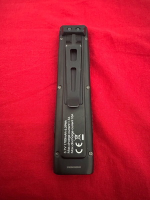 Nitecore EDC 27 flashlight like new