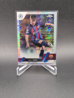 Topps Chrome UEFA Club Competitions Pulsar Refractor Pablo Torre #32 Rookie RC used