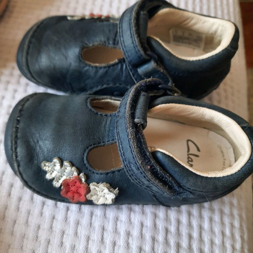 Clark's shoes used, size 20, leather and comfortable