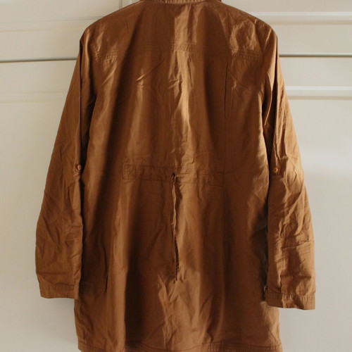 Brown shirt like new, size M