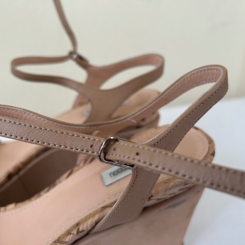 Kalogirou platform sandals size 40 light brown like new, 10 cm heel