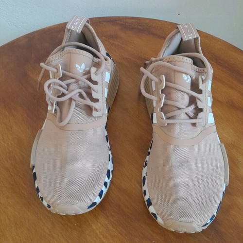 Adidas women's shoes size 37+1/3 like new