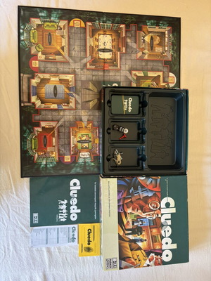 Cluedo board game like new