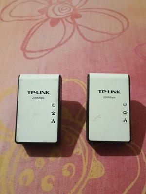 TP-LINK AV200 adapters like new, set of 2 pieces