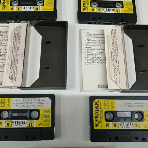 Karajan Dirige L'orchestra Filarmonica di Berlino cassette set like new, classical