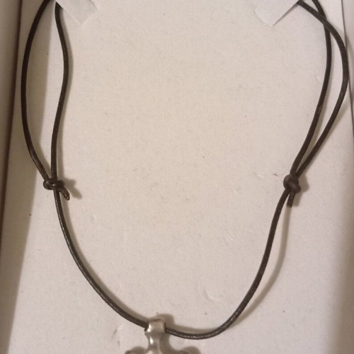 Silver cross 925 on black leather cord like new