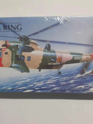 Modeling collectible Sea King military helicopter 1:72 new sealed