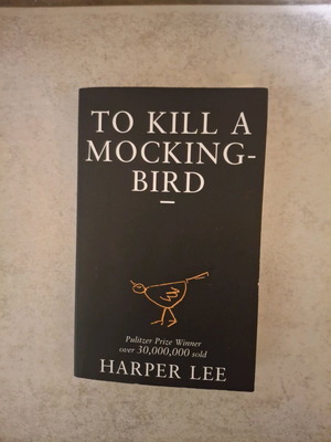 To Kill a Mockingbird like new, English novel by Harper Lee