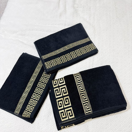 Meander towels set with 2 small and 1 large, new