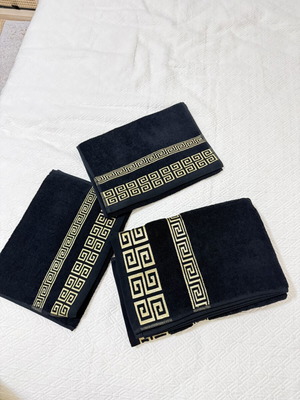 Meander towels set with 2 small and 1 large, new