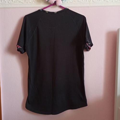 No shame men's t shirt black large like new