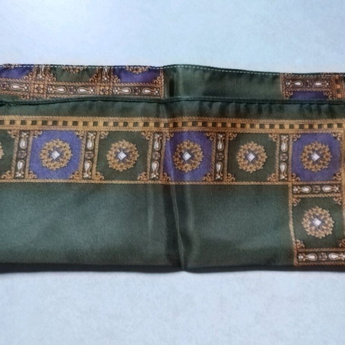Pocket square used, green, 24.5 x 21.5 cm