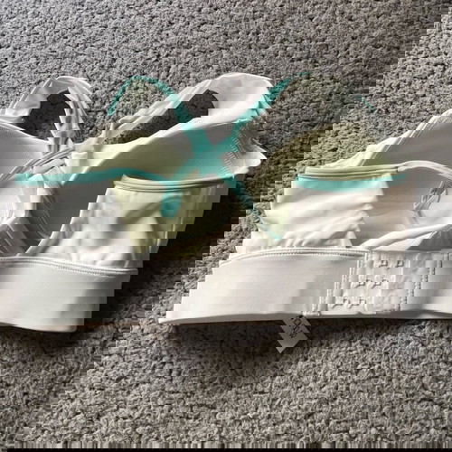 Sports bra like new, white and turquoise, size S/M