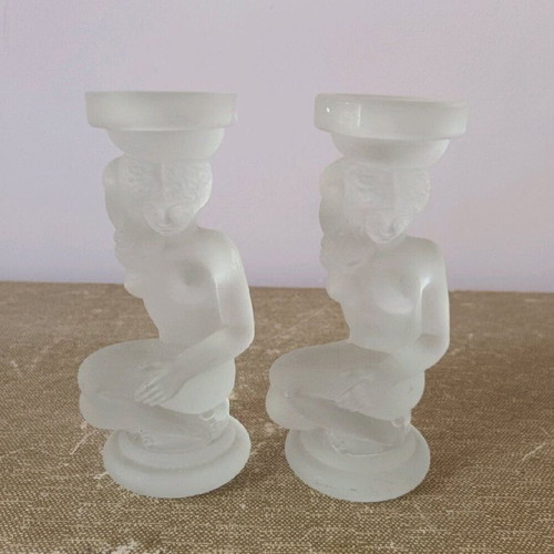 Vintage Frosted glass candlesticks like new, set of 2