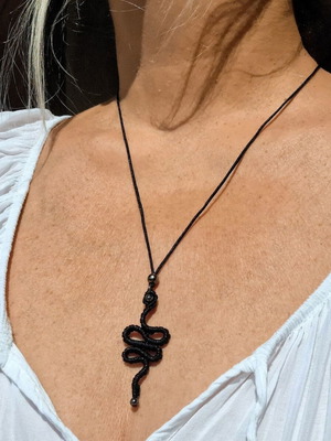 Snake necklace handmade macrame black new with hematite stones